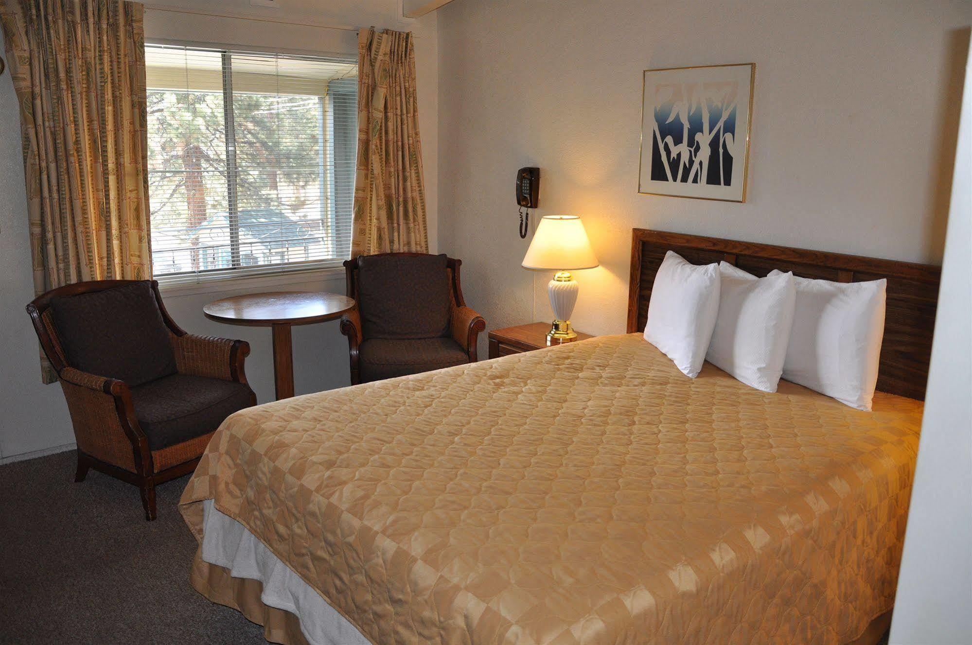 Cedar Inn & Suites South Lake Tahoe Esterno foto