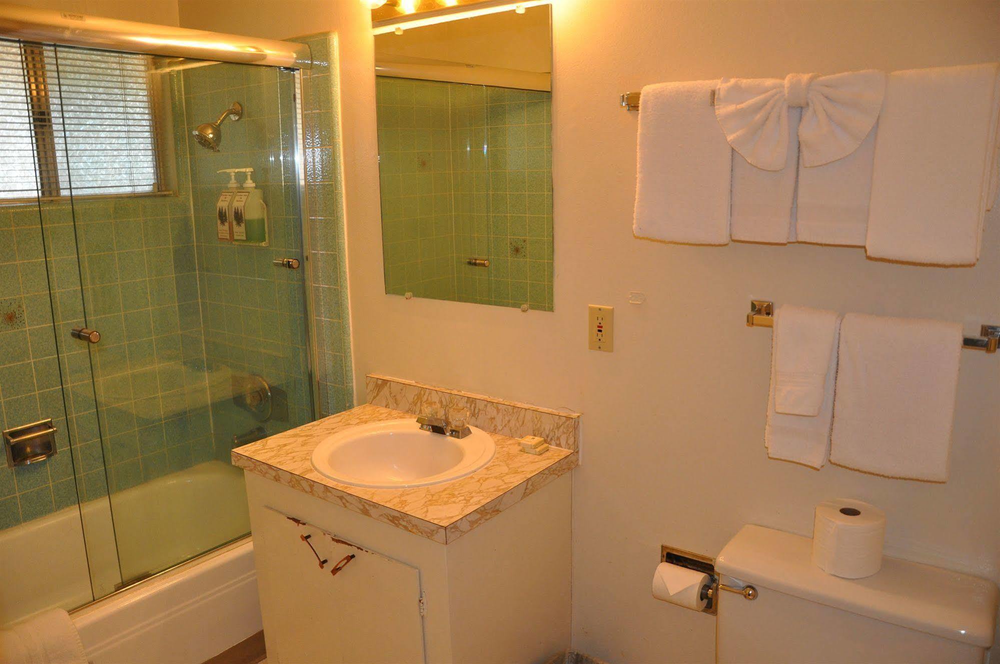 Cedar Inn & Suites South Lake Tahoe Esterno foto