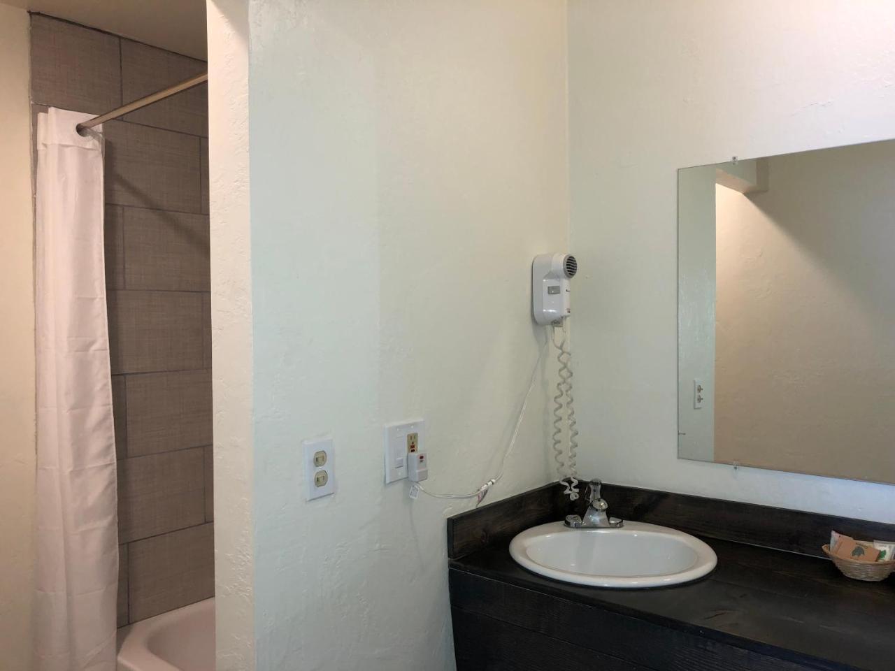 Cedar Inn & Suites South Lake Tahoe Esterno foto